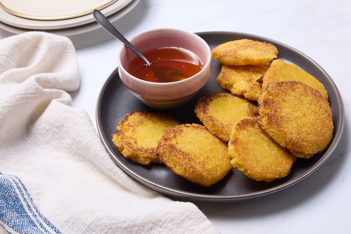 277875 Hot Water Cornbread