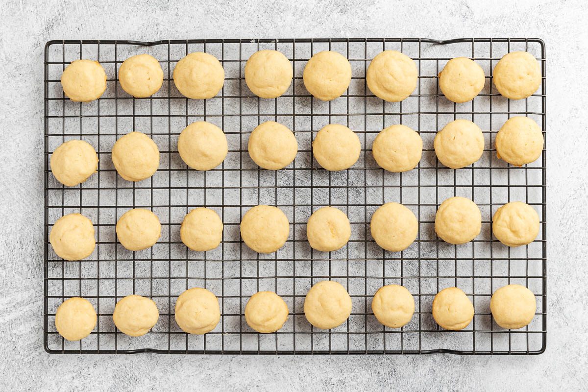 baked cookies cooling on a rack.