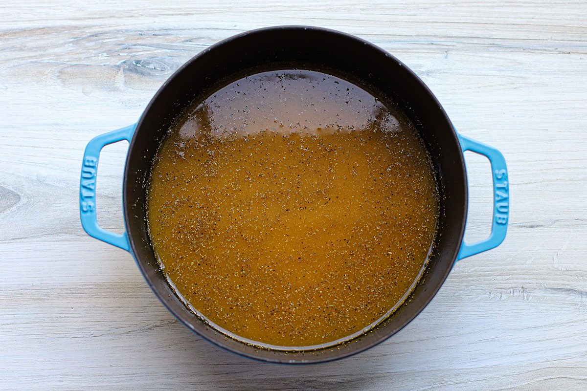 Dutch Oven With Pickling Liquid For Squash Relilsh.