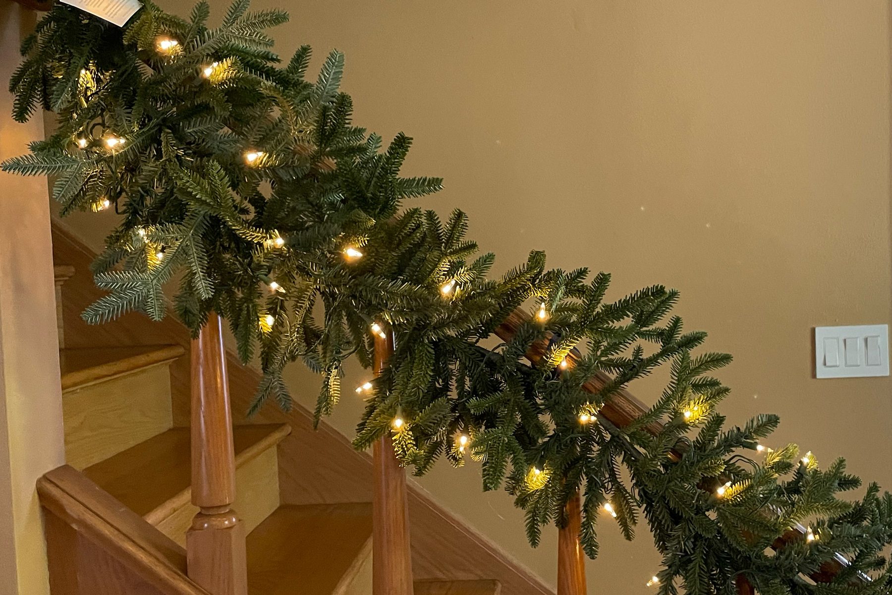 Balsam Hill Garland Review: The Perfect Canvas for Custom Holiday Decorating