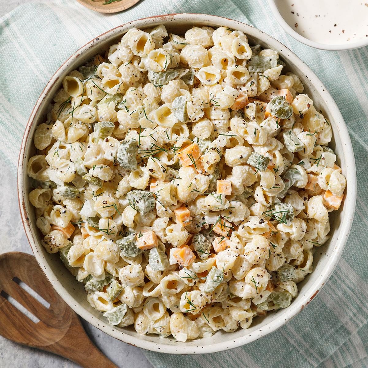 Dill Pickle Pasta Salad Exps Ft24 228579 Ec 1022 6