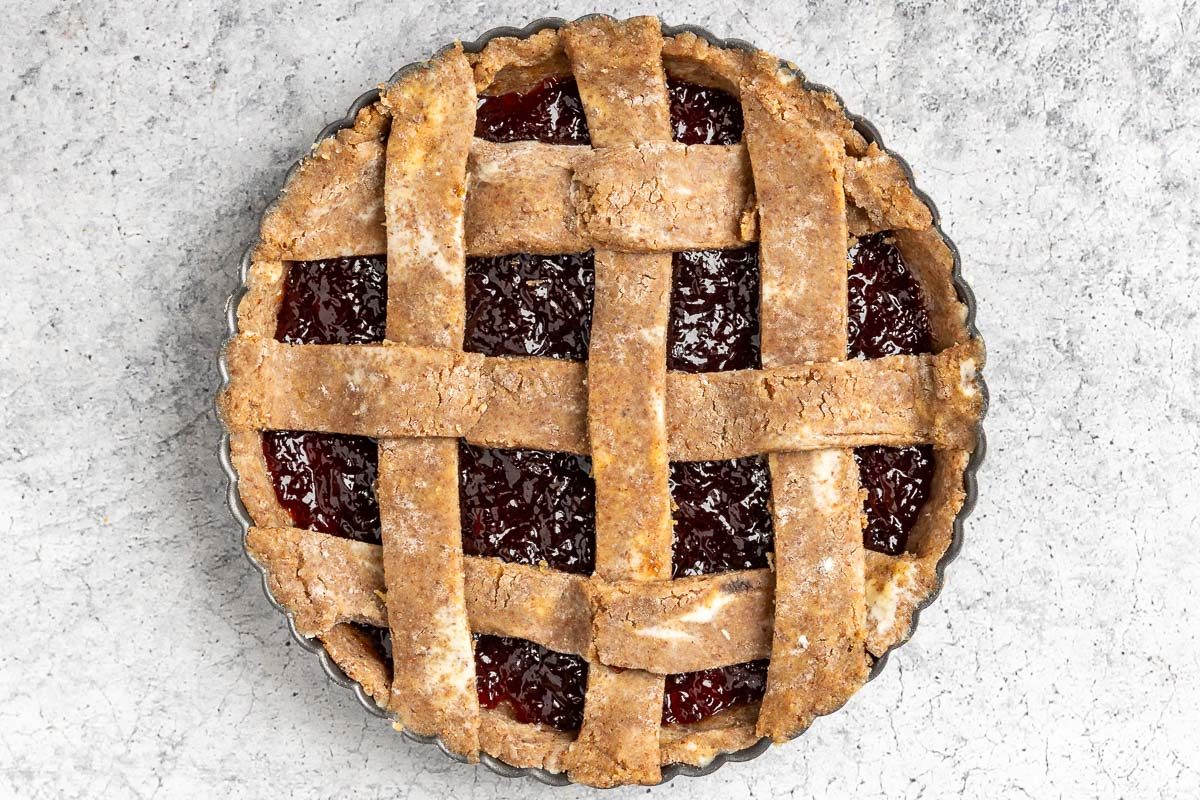 Taste of Home Linzer Torte photo of the lattice design.
