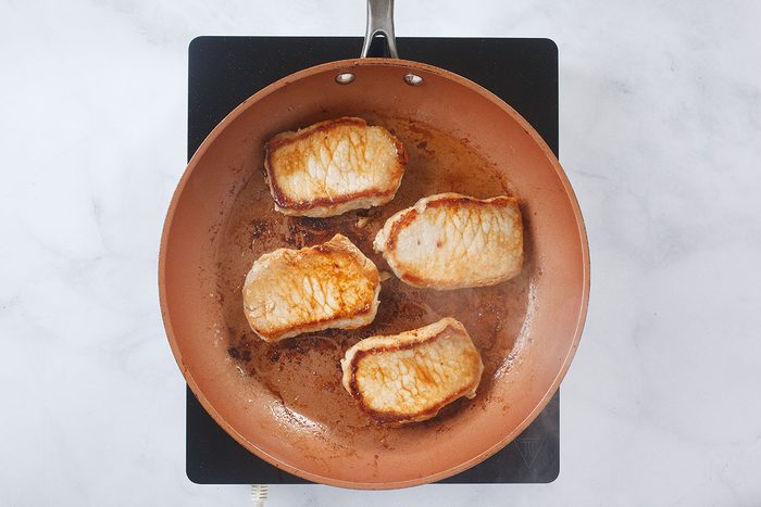 Pork Chop With apples