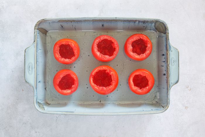 Tomatoes quarter cut off