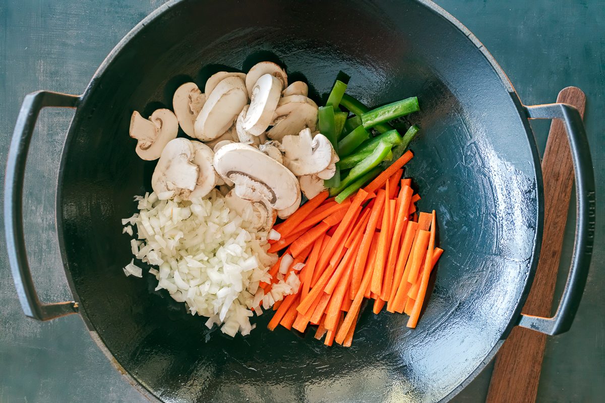 Food Photography Of Turkey Stir Fry With Carrots, Mushrooms And Snow Peas By Jackie Alpers For Taste Of Home.