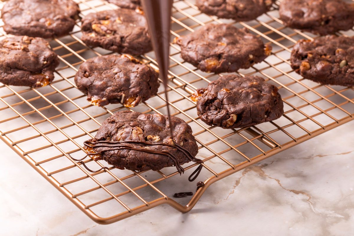 Taste of Home Turtle Cookies (170508)