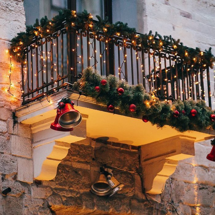 Shutterstock  1202644327 Lights 1