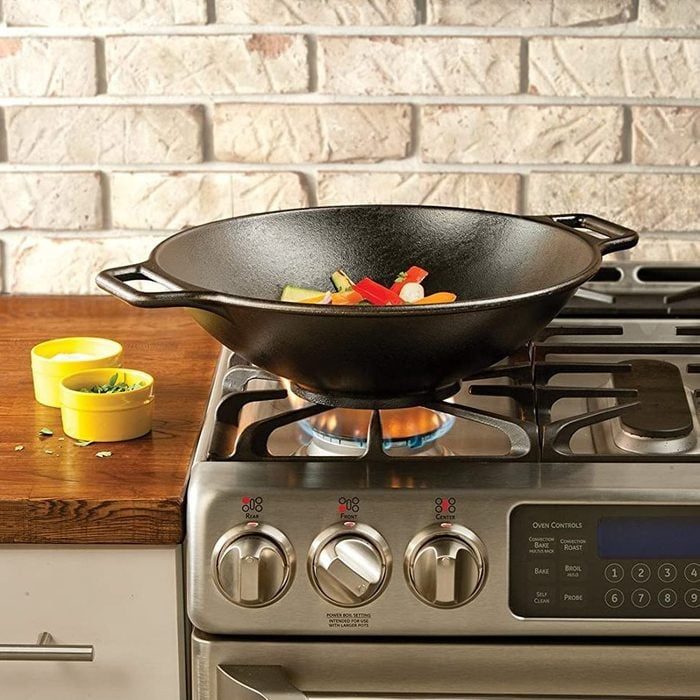 Lodge Pro Logic Wok With Flat Base Ecomm Via Amazon.com  E1647004820841