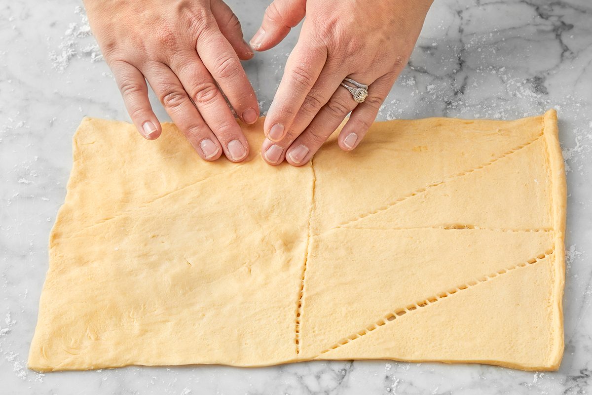 Cranberry Brie Bites Tohcom24 77615 Dr 12 10 05b