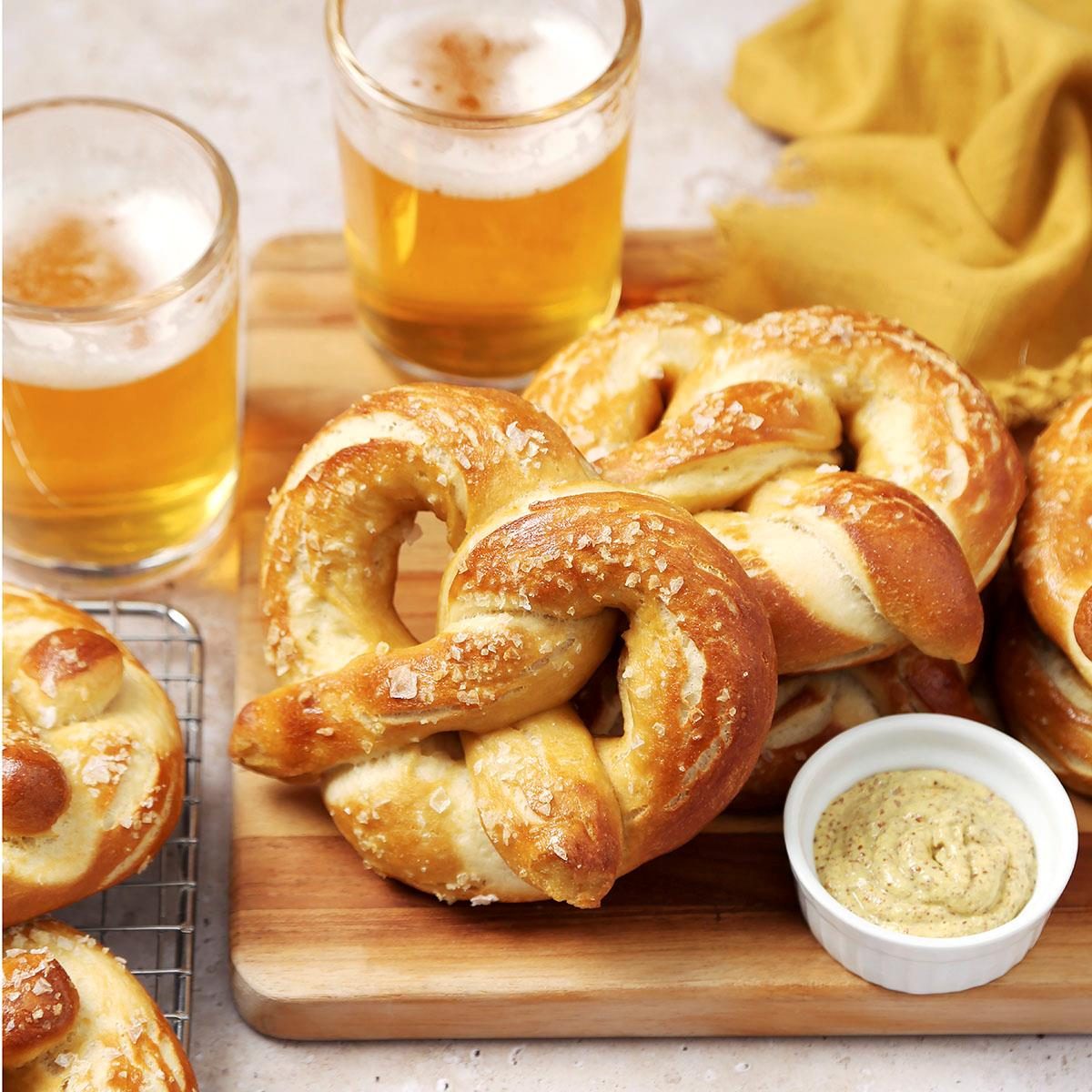 Soft Beer Pretzels Exps Tohd24 114654 Jonathanmelendez 10