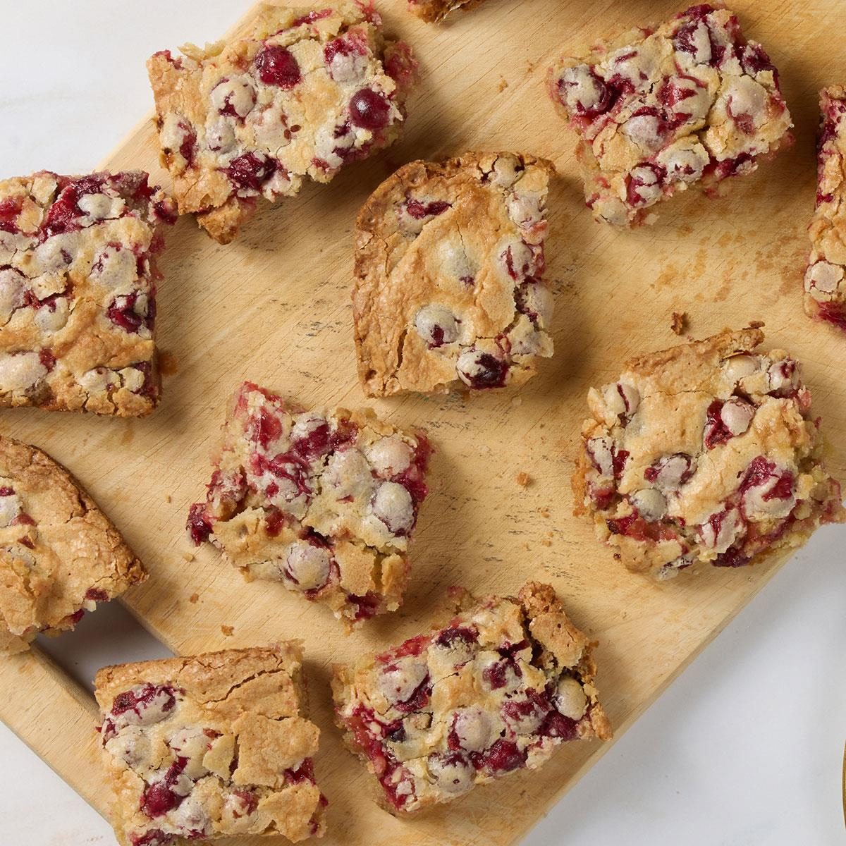 Cranberry Christmas Cake
