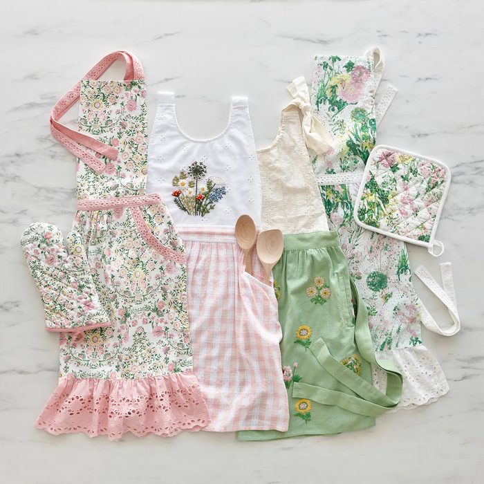 Sur La Table Floral Oven Mitt Via Surlatable.com