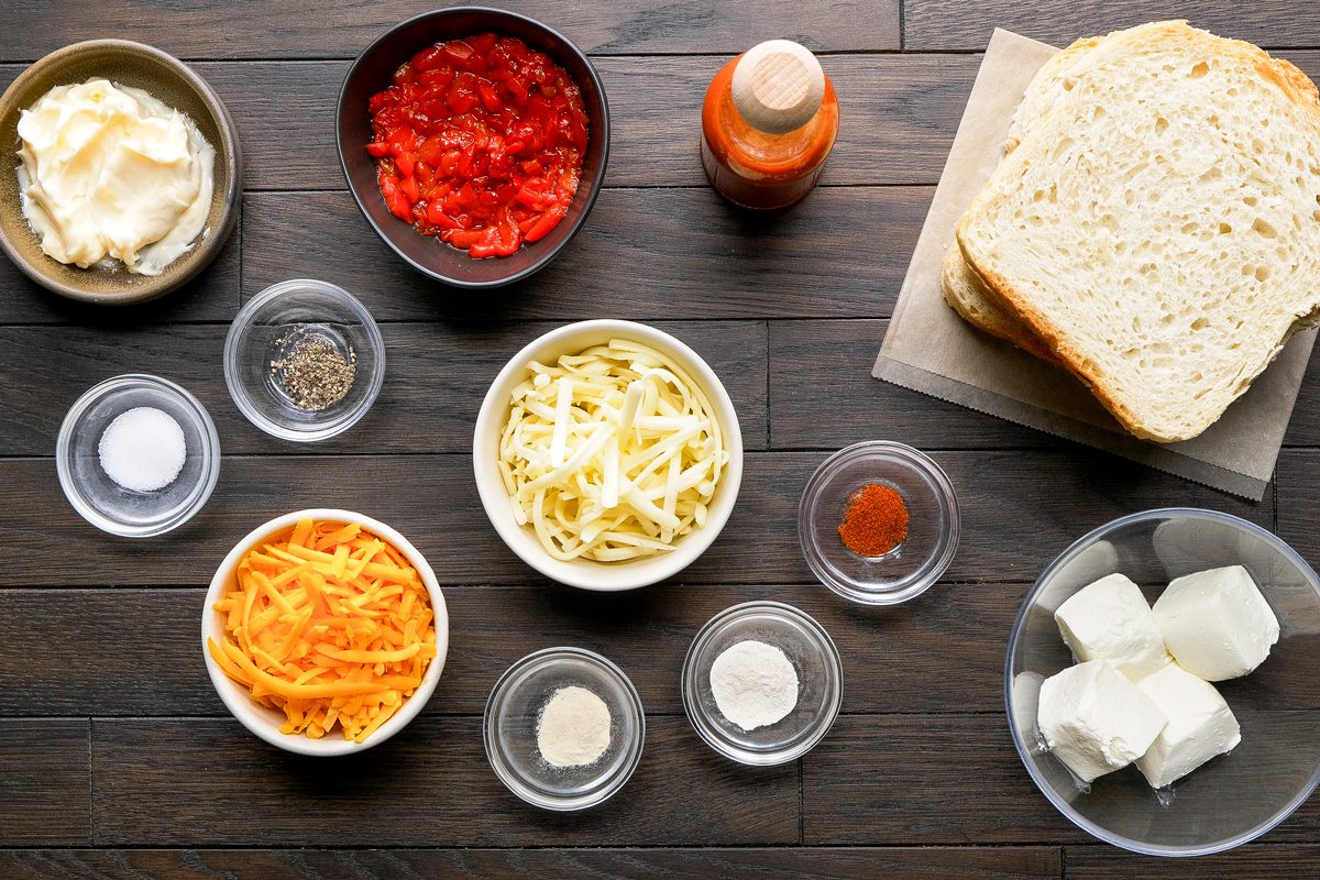 pimientos, white bread, cheese, mayonnaise and spices