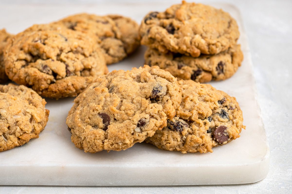 Vegan Oatmeal Cookies 
