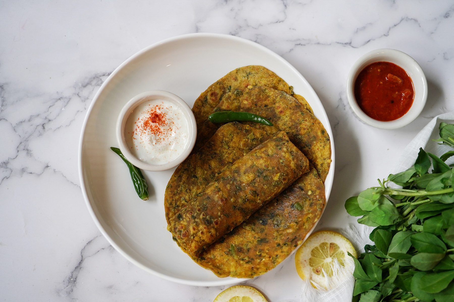 14 Types Of Indian Bread Gettyimages 2198881498