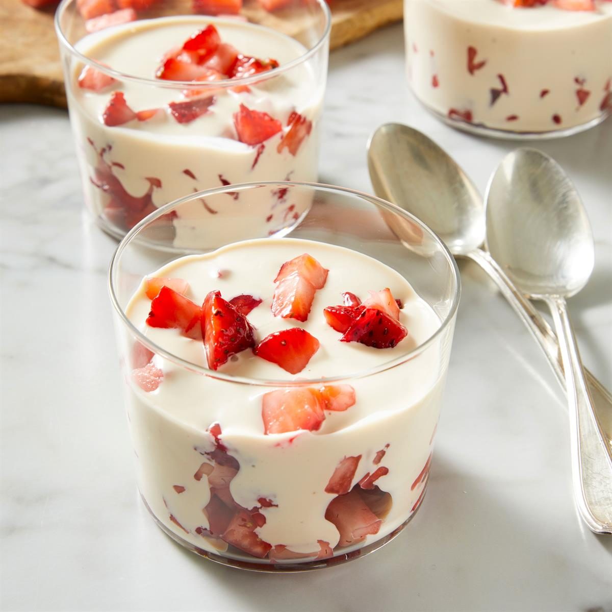 Fresas Con Crema Exps Ft25 263118 Ec 0418 2
