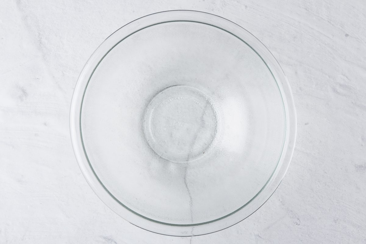 Greased 2-quart oven-safe glass bowl