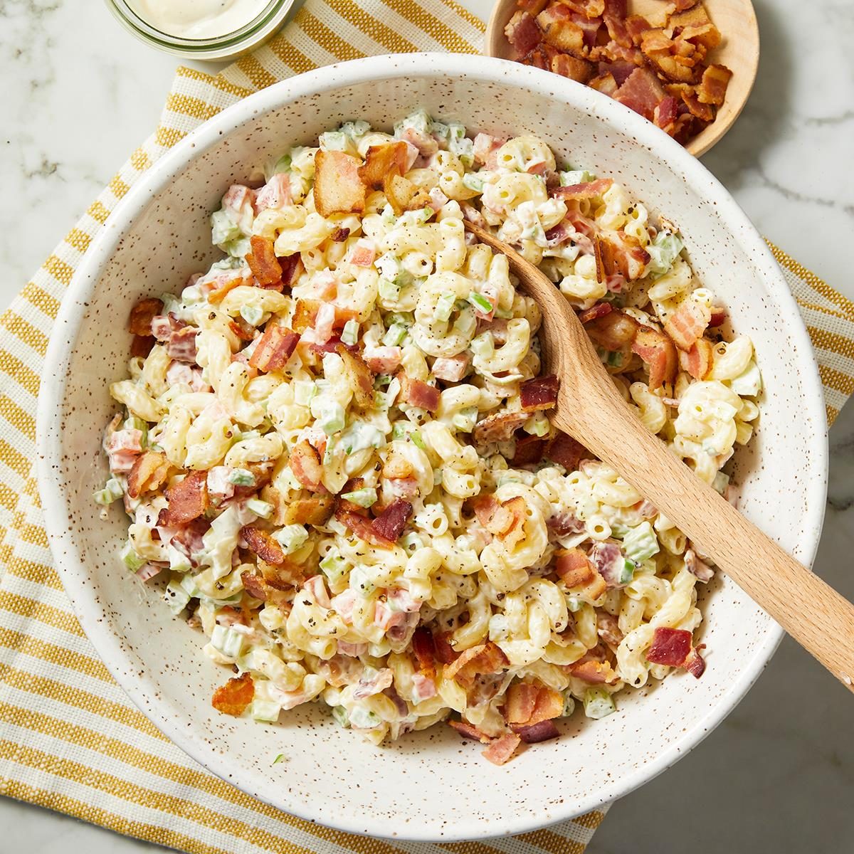Bacon Macaroni Salad Exps Ft25 18341 Ec 0513 6