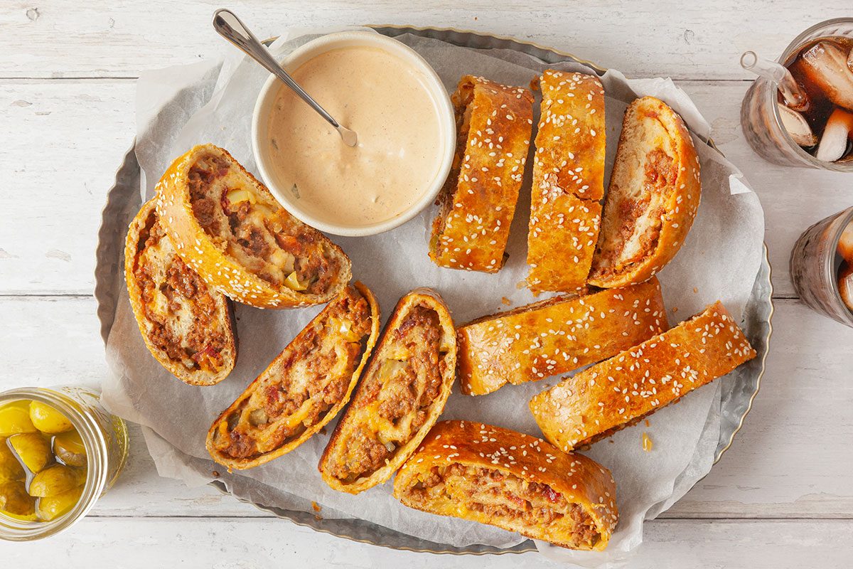 Garbage Bread served in a plate, ready to eat