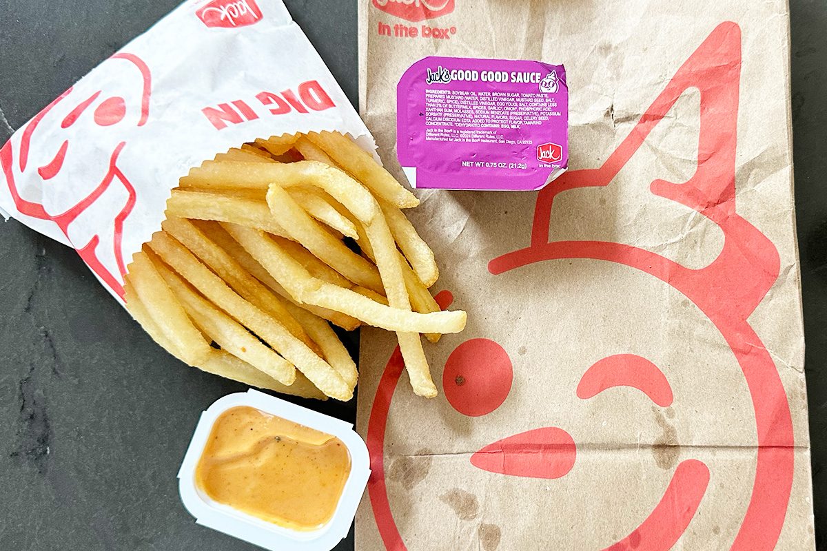 Jack In The Box Good Good Sauce with Potato Chips