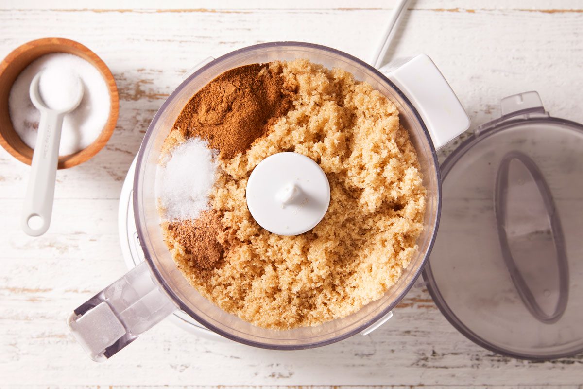 Processed sugar, cinnamon, salt and nutmeg in a food processor;