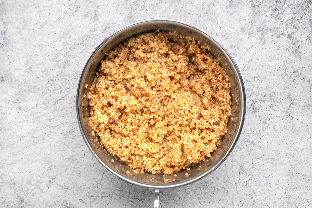 In a small saucepan bring water and broth to a boil; Stir in the bulgur; chili powder and 1/4 teaspoon Creole seasoning