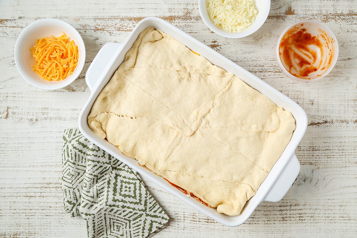 Crescent Roll Pizza Casserole Tohd25 11502 Jonathanmelendez 03