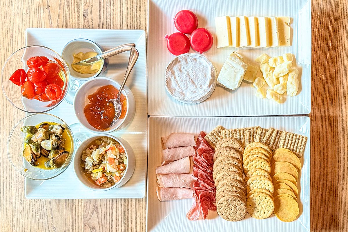 Ingredients for Savory Smores