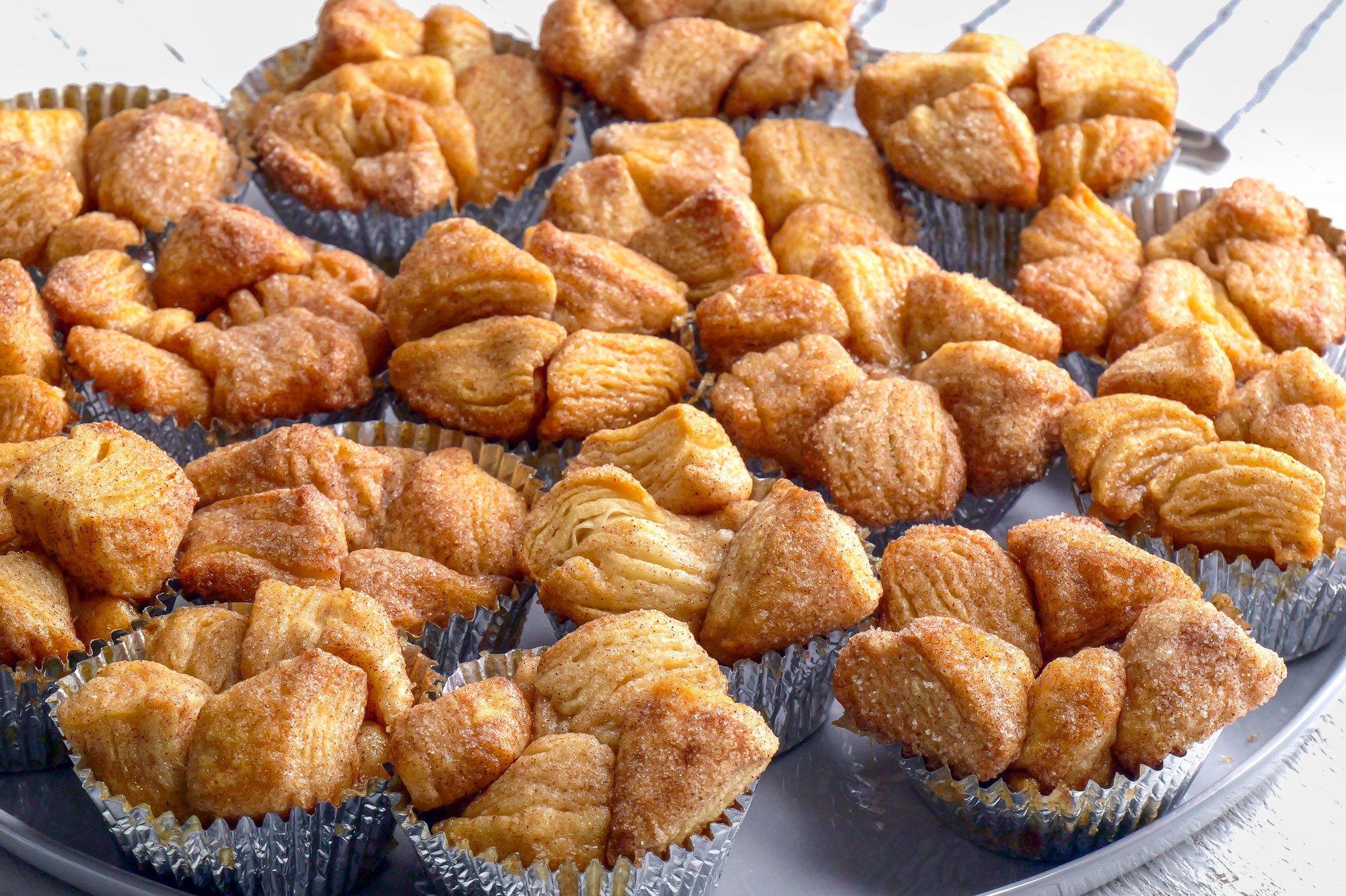 Monkey Bread Muffins is ready and served in plates