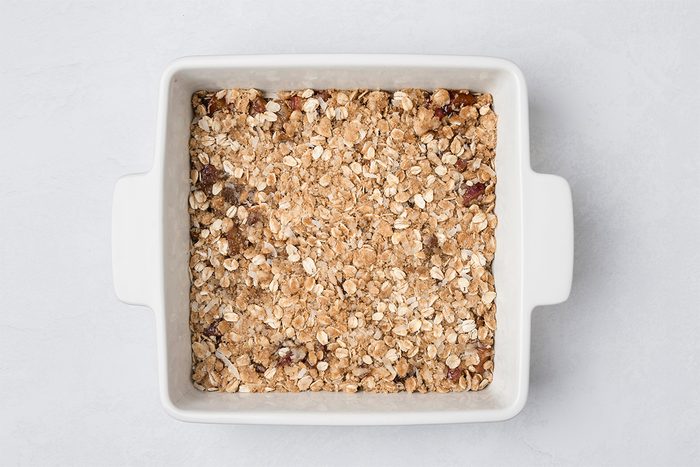 Rhubarb Oatmeal Bars Tohd25 31936 Christinema 4