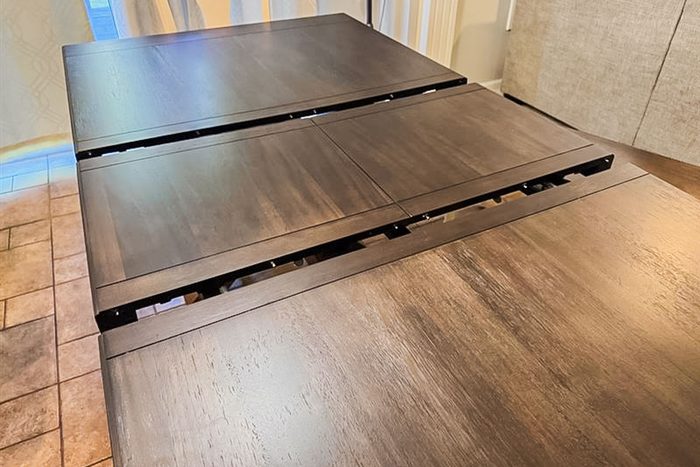 Danna Extendable Dining Table