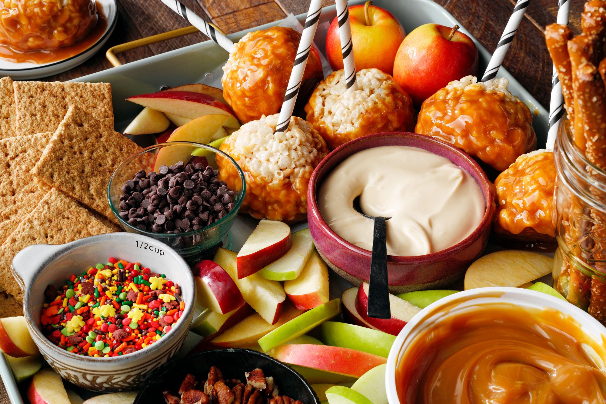 Caramel Apple Bar assorted in tray