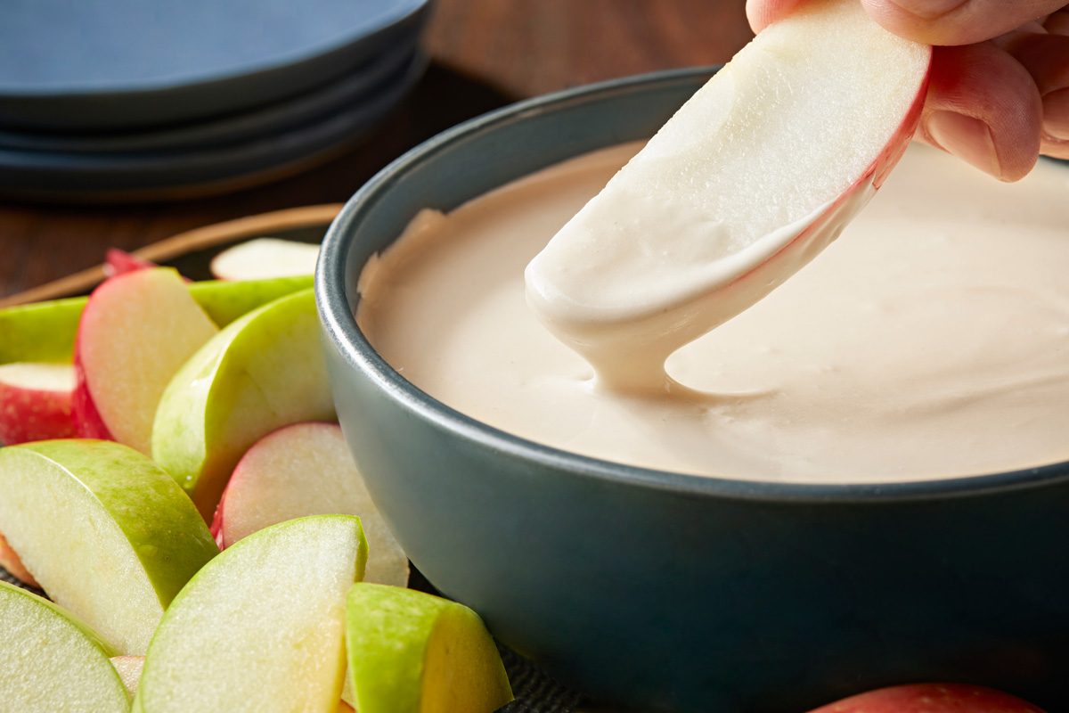 Apple Dip With Marshmallow Fluff