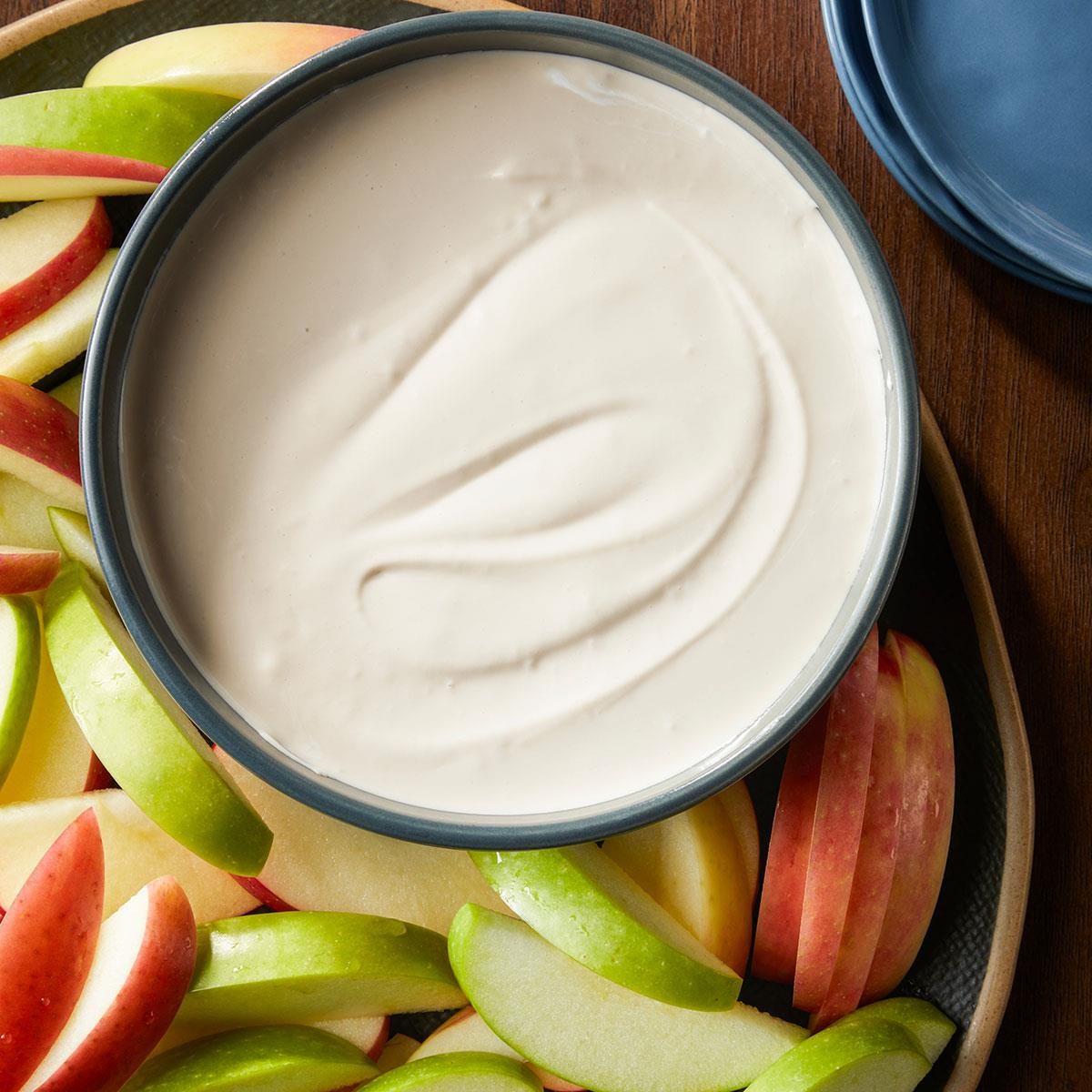 Apple Dip with Marshmallow Fluff