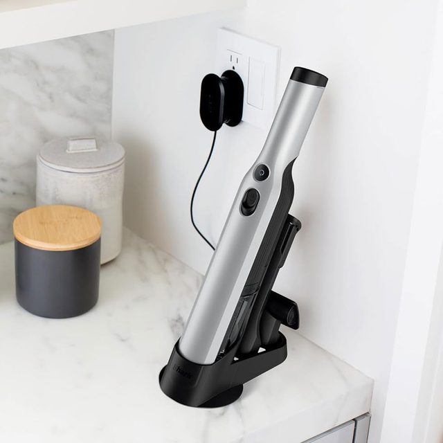 Shark Wandvac Cordless Hand Vac