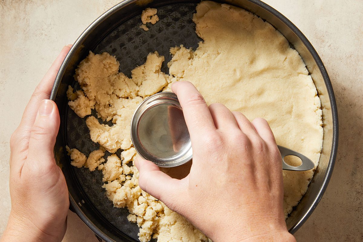 Bavarian Apple Torte Ft25 94339 Ec 1008 2