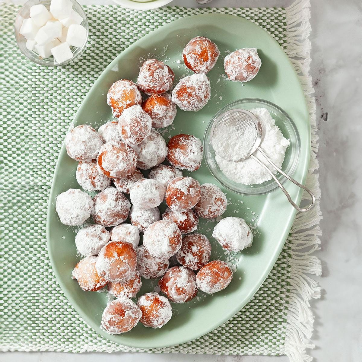 Homemade Doughnut Holes