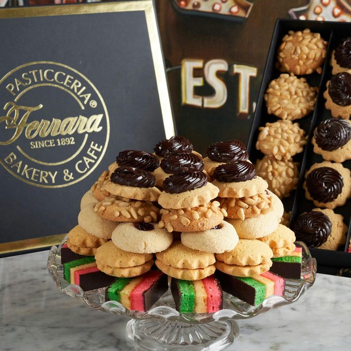 Ferrara Bakery Italian Cookie Tray