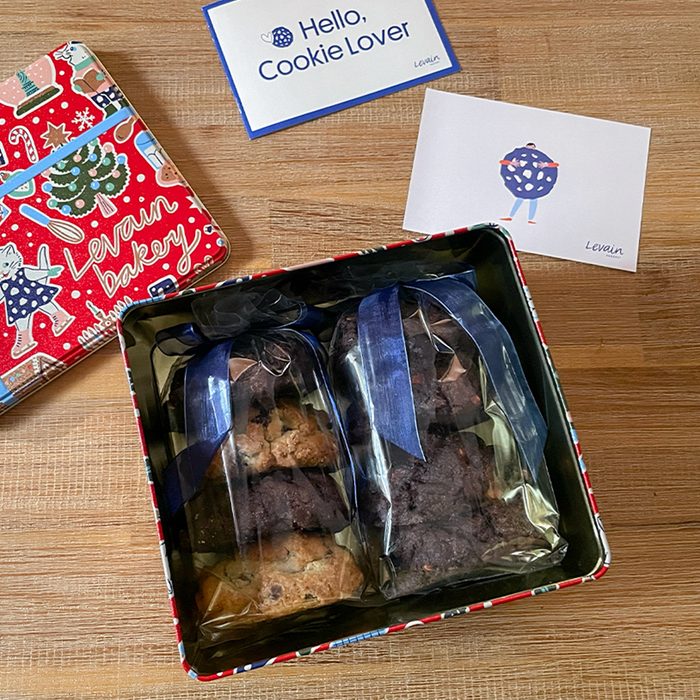 Toha25 Levain Holiday Cookie Tin Katie Bandurski 02 Ssedit