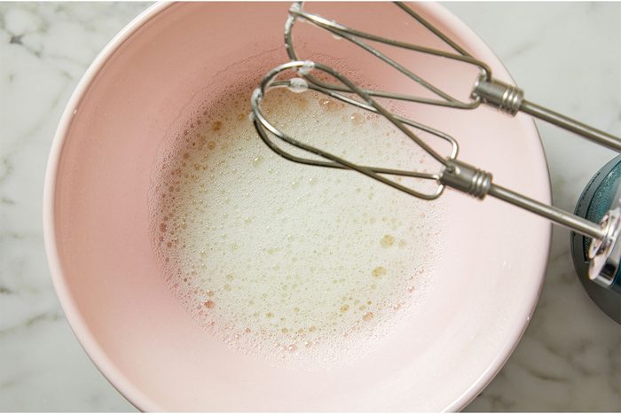 3d Meringue Snowmen Ft25 281701 Ec 1211 1