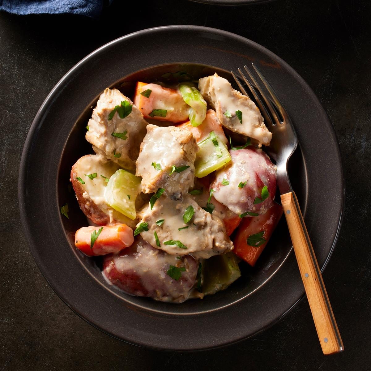 Slow-Cooker Country-Style Ribs and Potatoes